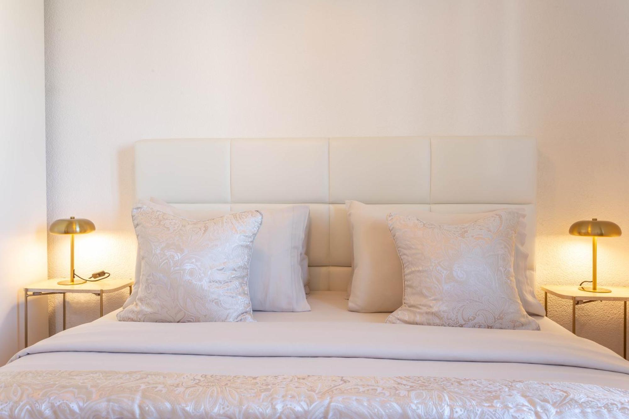 Tia Hvar Top View Apartment ฮวาร์ ภายนอก รูปภาพ